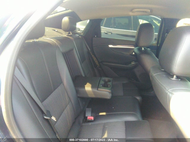 Chevrolet IMPALA LT 2017 2G1105S30H9100909 Image 8