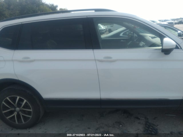 3VV2B7AX3MM120743 Volkswagen Tiguan Se/se R-line Black/sel