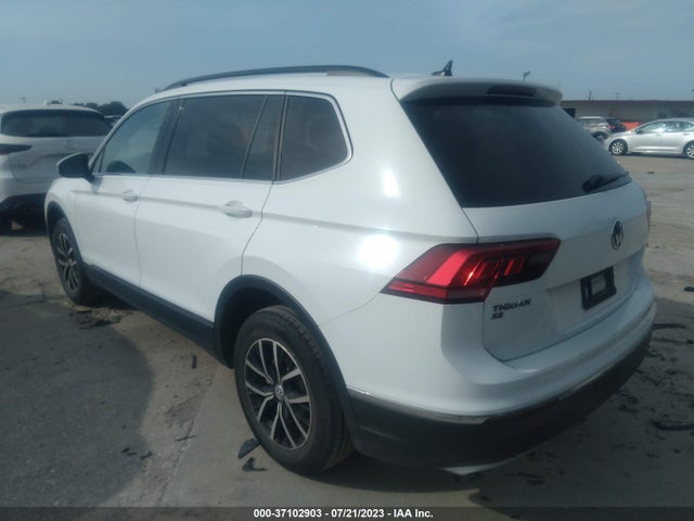 3VV2B7AX3MM120743 Volkswagen Tiguan Se/se R-line Black/sel