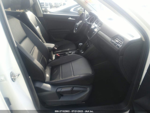 3VV2B7AX3MM120743 Volkswagen Tiguan Se/se R-line Black/sel