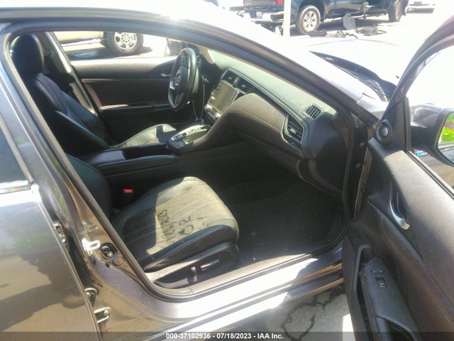 Honda Insight Touring 2019 19XZE4F95KE001130 Image 5