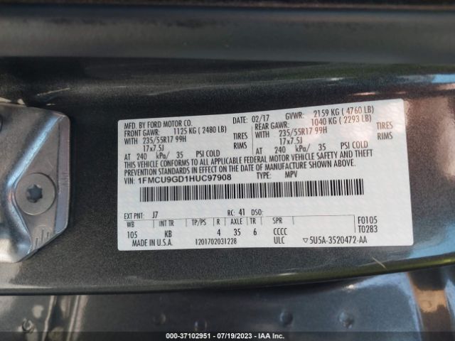 1FMCU9GD1HUC97908 Ford ESCAPE SE