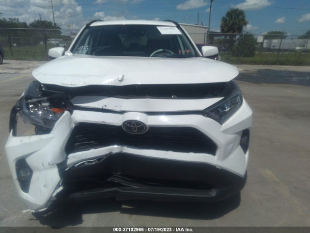 2021 TOYOTA RAV4 XLE VIN: 2T3W1RFV9MW150866