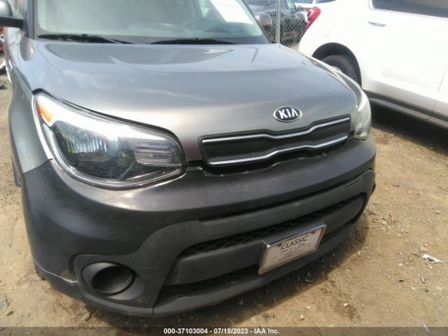 KNDJN2A29K7685708 KIA Soul Base