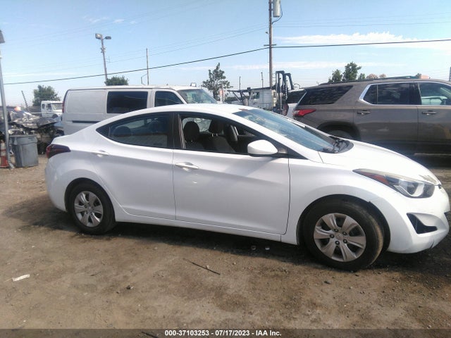 Hyundai ELANTRA SE 2016 5NPDH4AE0GH674917 Image 5