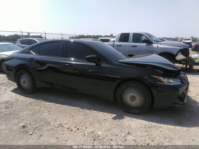58ADZ1B15LU080710 Lexus ES