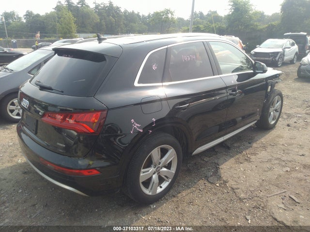 WA1CNAFY2K2047985 Audi Q5 Prestige
