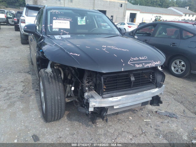 WA1CNAFY2K2047985 Audi Q5 Prestige