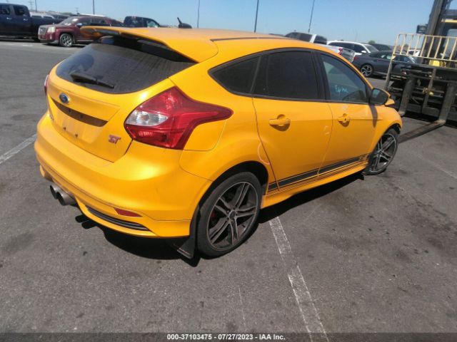 1FADP3L90EL149738 Ford FOCUS ST