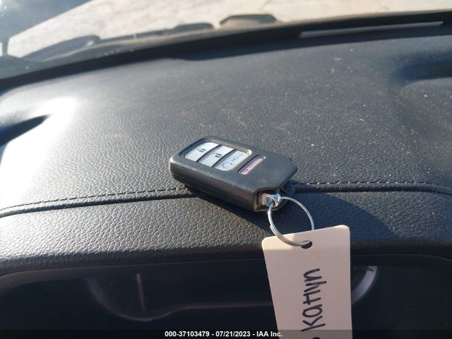 2019 HONDA RIDGELINE RTL-T VIN: 5FPYK3F60KB024160