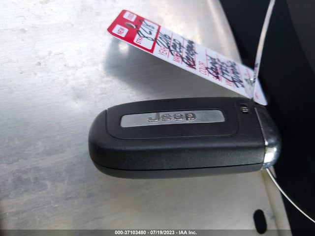 ZACCJABT2GPE17275 Jeep Renegade Latitude