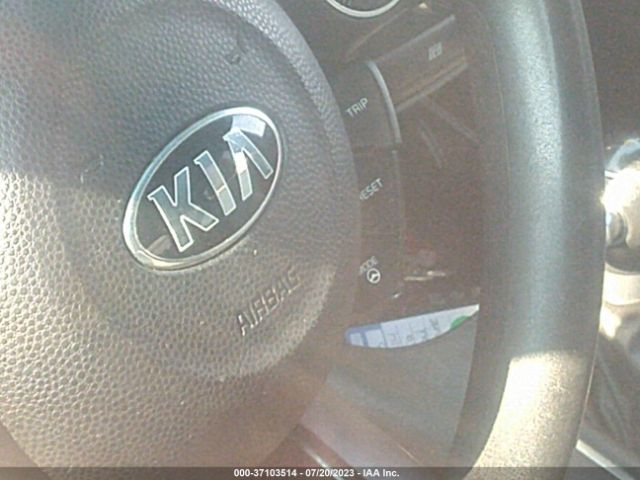KNDJN2A22E7043321 KIA Soul Base