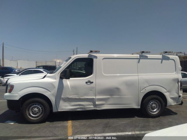 1N6BF0KM8JN814857 Nissan Nv Cargo S