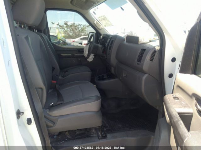 1N6BF0KM8JN814857 Nissan Nv Cargo S