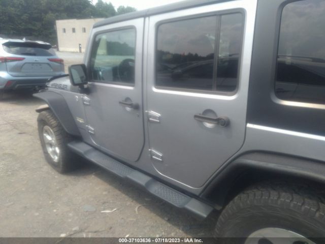 1C4BJWEGXFL611529 Jeep Wrangler Unlimited Sahara