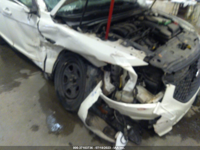 Ford SEDAN POLICE INTERCEPTOR 2015 1FAHP2L84FG182240 Image 12