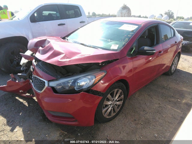 KIA FORTE LX 2016 KNAFX4A69G5508025 Image 2