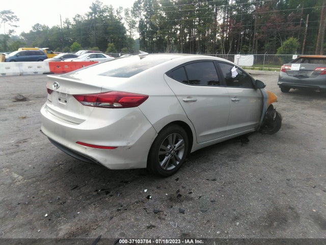 2017 HYUNDAI ELANTRA SE VIN: 5NPD84LF1HH054939
