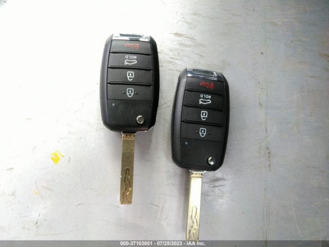 3KPA24AB9KE160197 KIA RIO S