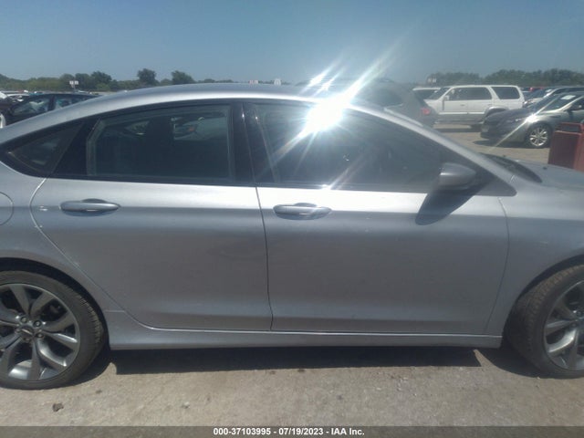 Chrysler 200 S 2015 1C3CCCBG2FN572963 Image 13