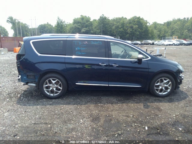 Chrysler Pacifica Limited 2018 2C4RC1GG4JR112816 Image 14