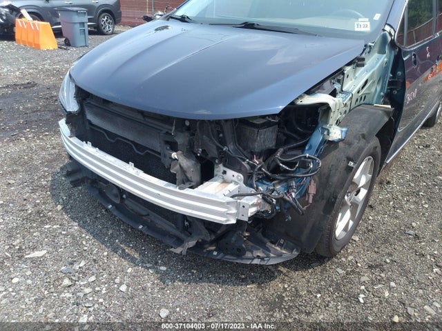 Chrysler Pacifica Limited 2018 2C4RC1GG4JR112816 Image 6