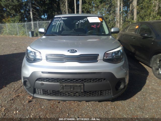 KNDJN2A26K7020698 KIA Soul Base
