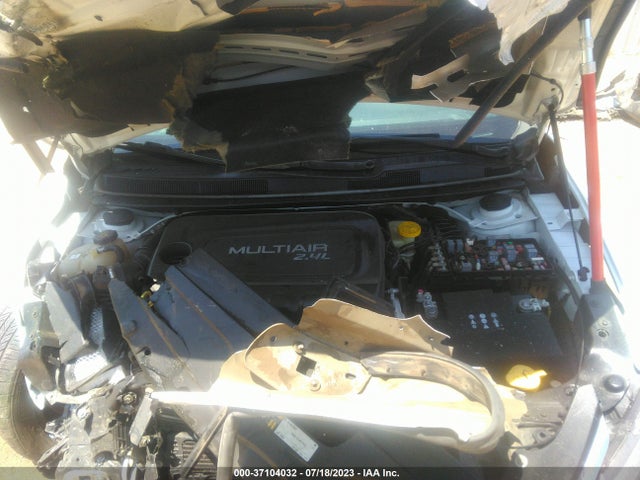 1C3CCCAB8GN117204 Chrysler 200 Limited