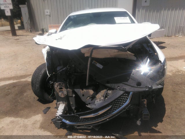 1C3CCCAB8GN117204 Chrysler 200 Limited