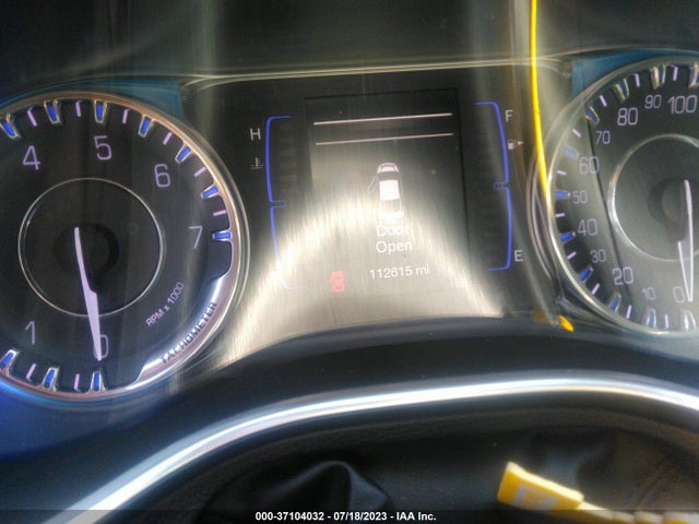 1C3CCCAB8GN117204 Chrysler 200 Limited