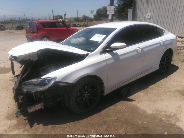 1C3CCCAB8GN117204 Chrysler 200 Limited