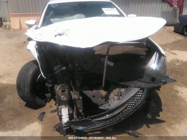 1C3CCCAB8GN117204 Chrysler 200 Limited