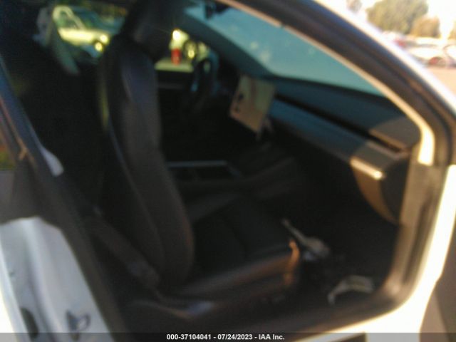 5YJ3E1EB2NF132460 Tesla Model 3 Long Range