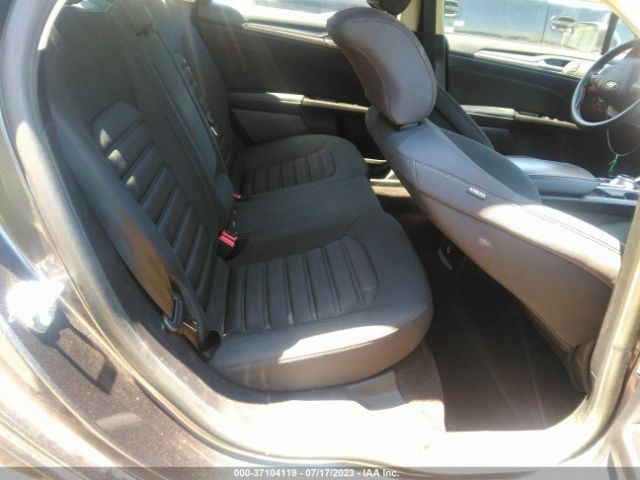 3FA6P0HD5HR299774 Ford FUSION SE
