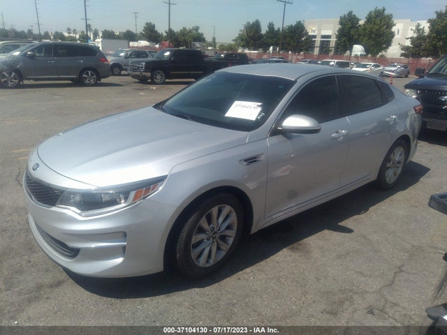 KIA Optima Lx 2018 5XXGT4L34JG261439 Image 2