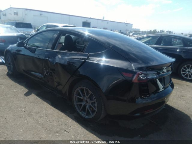 5YJ3E1EA8NF148119 Tesla MODEL 3