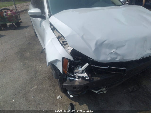 3VWDB7AJ3HM335934 Volkswagen Jetta 1.4t Se