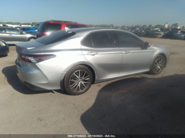 2021 TOYOTA CAMRY 4T1F31AK5MU565376 Photo 3