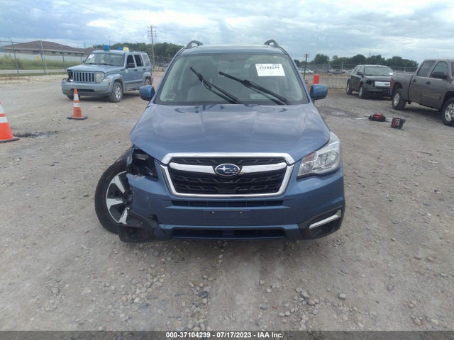 Subaru Forester 2.5i Premium 2018 JF2SJAECXJH572387 Image 12