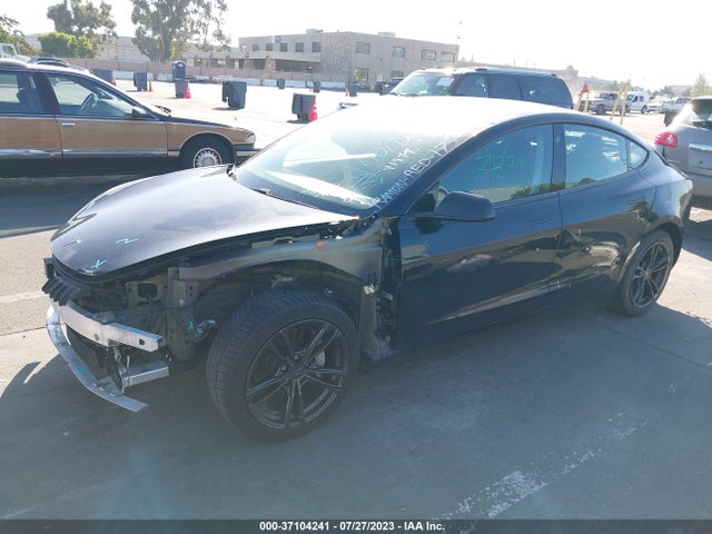 Tesla Model 3 Range Battery 2018 5YJ3E1EA9JF016058 Image 2