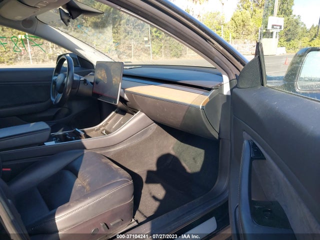 Tesla Model 3 Range Battery 2018 5YJ3E1EA9JF016058 Image 5