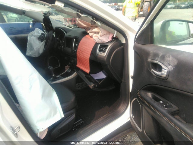 3C4NJCBBXMT581292 Jeep Compass Latitude