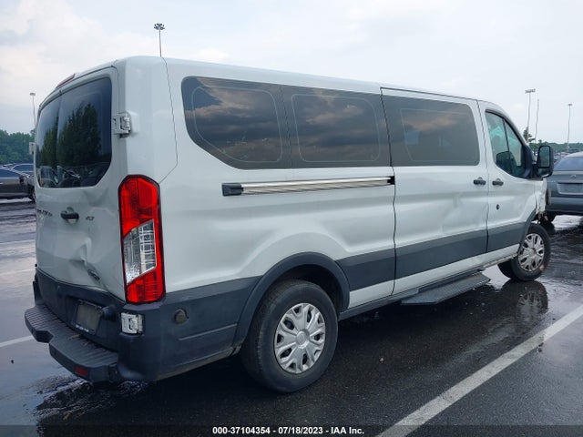 Ford Transit Passenger Wagon Xl/xlt 2019 1FBZX2YM8KKA49562 Image 4