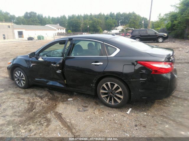1N4AL3AP3HC270705 Nissan Altima 2.5 Sv