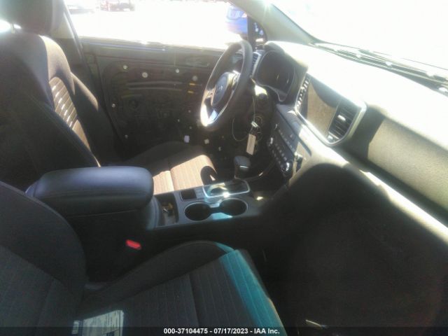 KNDPM3AC8L7837300 KIA Sportage Lx