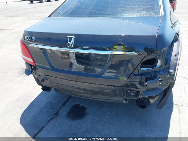 2015 Hyundai Equus, VIN: KMHGH4JH9FU100579