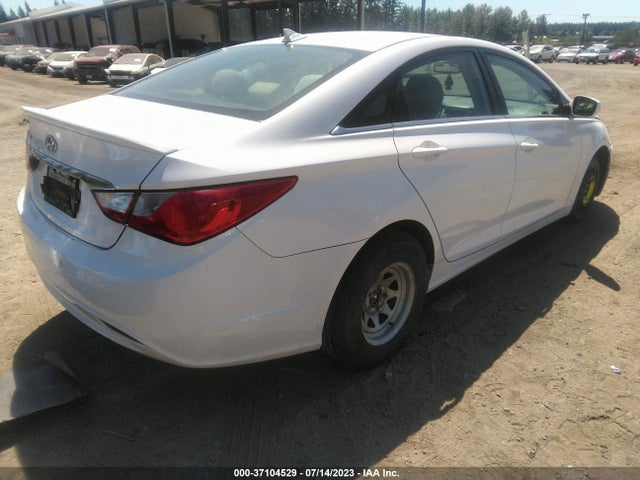 2013 HYUNDAI SONATA GLS PZEV VIN: 5NPEB4AC5DH744945