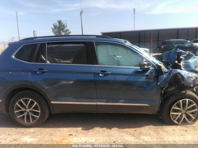 3VV3B7AX7LM096952 Volkswagen Tiguan Se/sel/se R-line Black