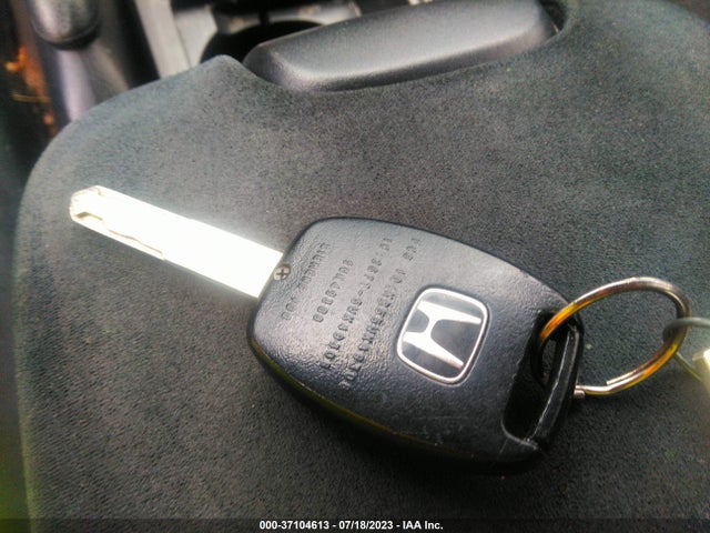 2009 HONDA ACCORD SDN LX VIN: 1HGCP26339A002419