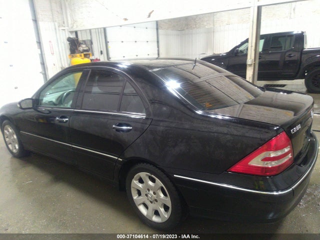 2006 MERCEDES-BENZ C-CLASS LUXURY VIN: WDBRF92H26F813096